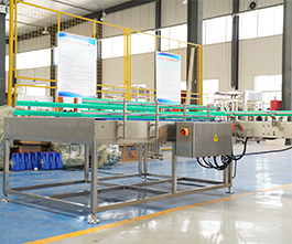 潤滑油灌裝機(jī)上桶平臺，自動供瓶機(jī)客戶現(xiàn)場視頻